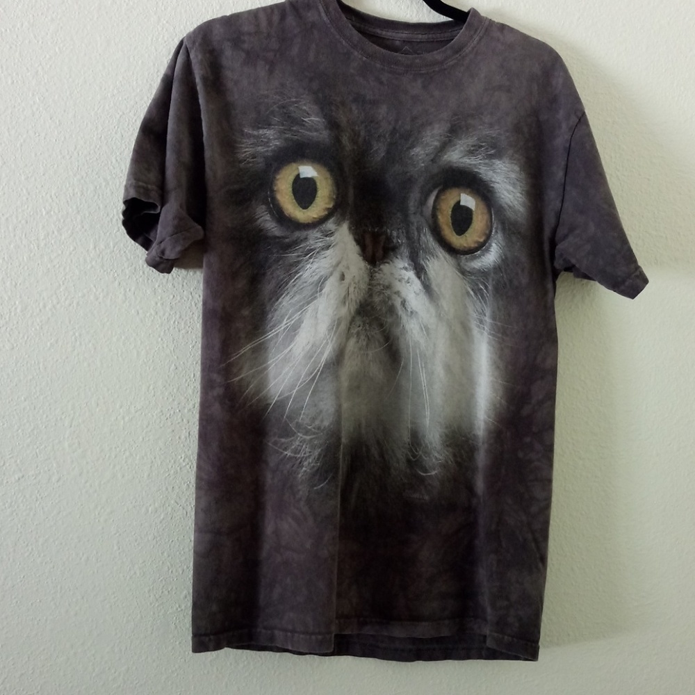 The Mountain Furry Face Graphic Cat T-shirt